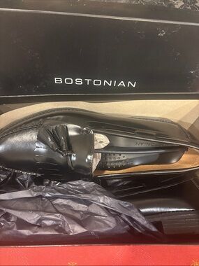 Bostonian Black Leather Tassel Loafers for Men